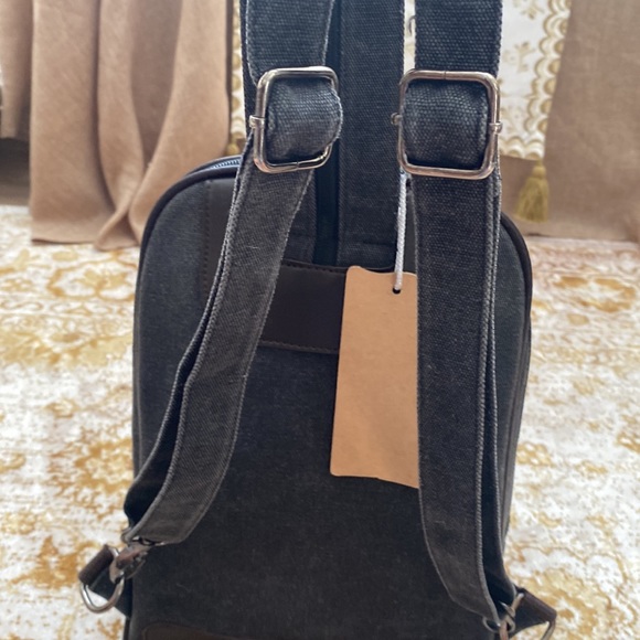 NWT Canvas Backpack - Picture 6 of 12